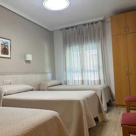 Hostal Atienzar Albacete Exterior foto