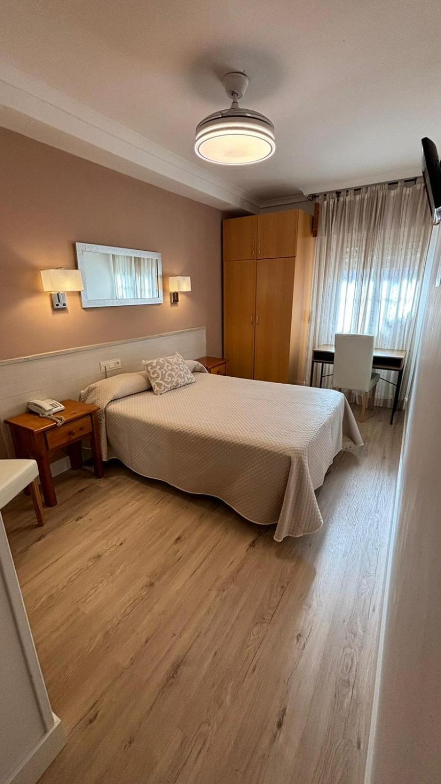 Hostal Atienzar Albacete Exterior foto