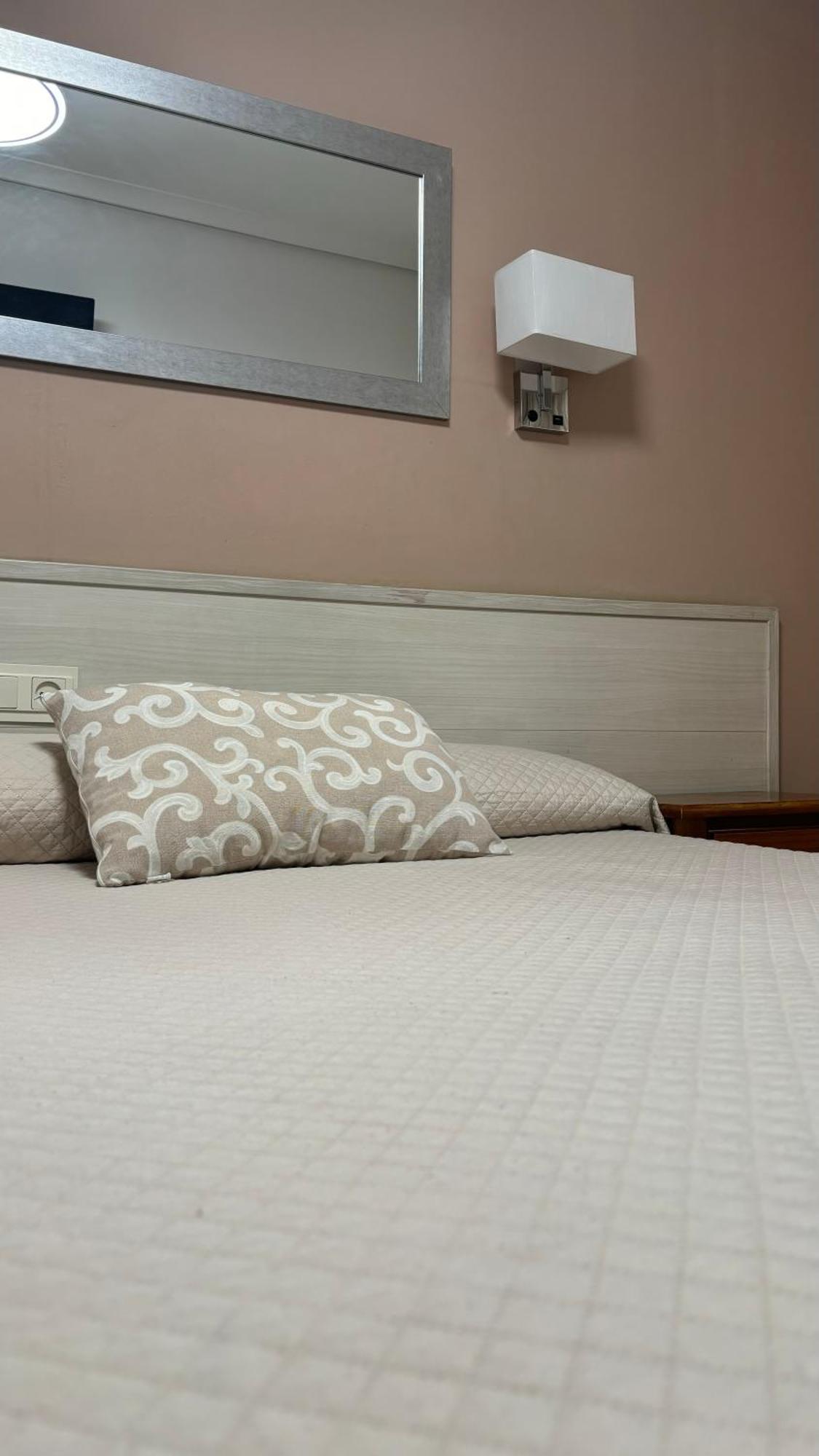Hostal Atienzar Albacete Exterior foto